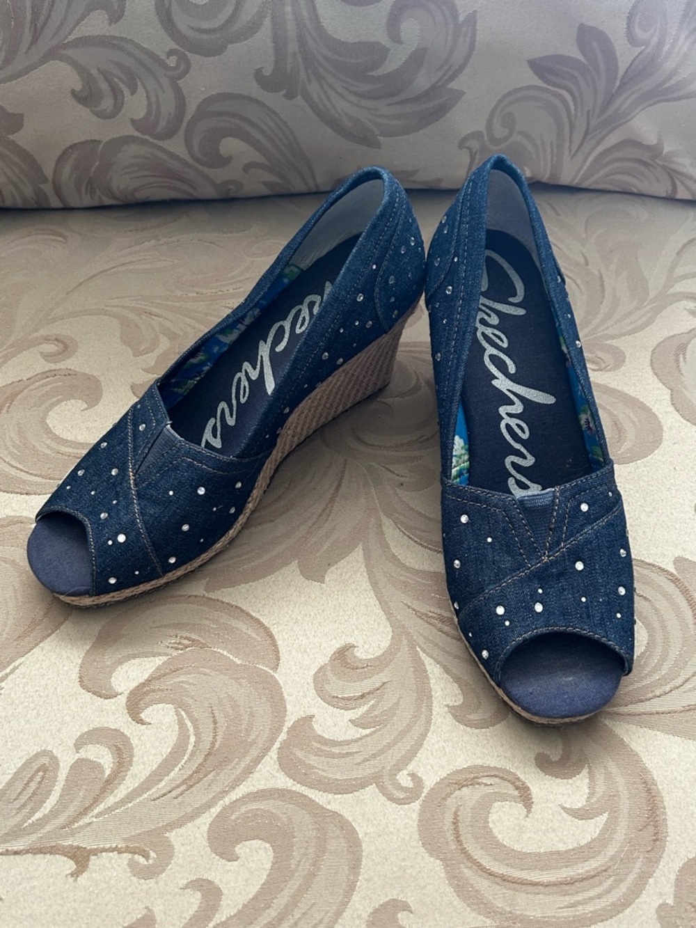 Skechers Women’s 8 Blue Denim Jean Rhinestone Peep-Toe Wedges Espadrilles